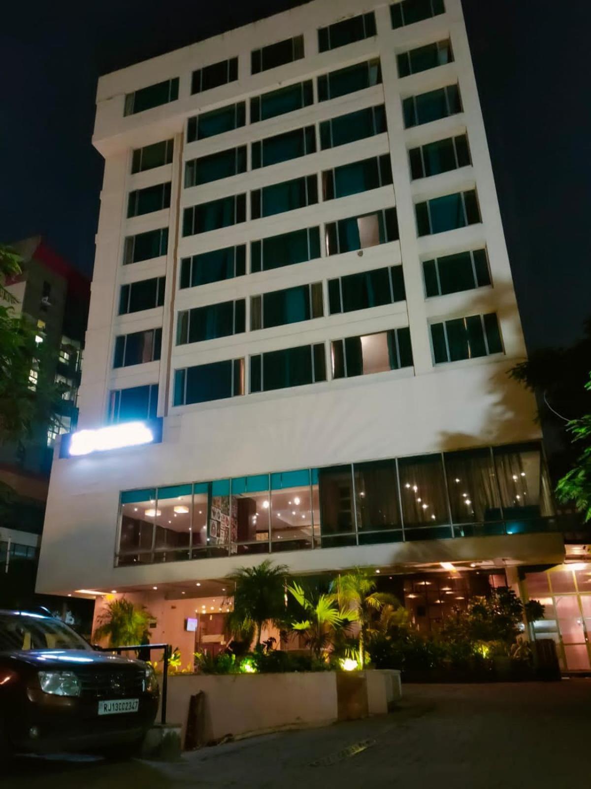 Royal Orchid Central Jaipur, Bani Park Eksteriør billede